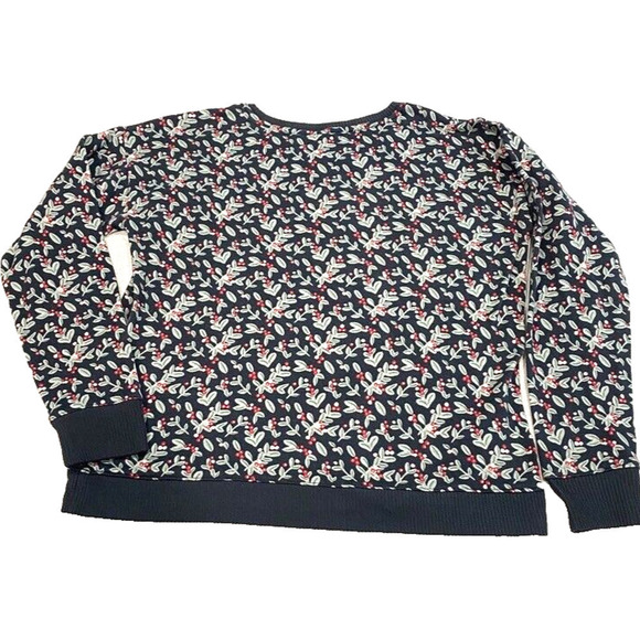 LC Lauren Conrad Intimates Top Womens Size Medium Holly berry Print soft Fleece - Picture 3 of 3